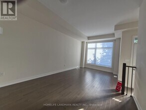 227 Webb St in Markham, ON - Building Photo - Building Photo
