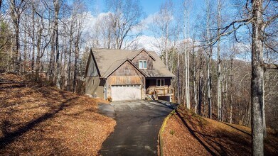 211 Spicewood Dr in Boone, NC - Building Photo - Building Photo