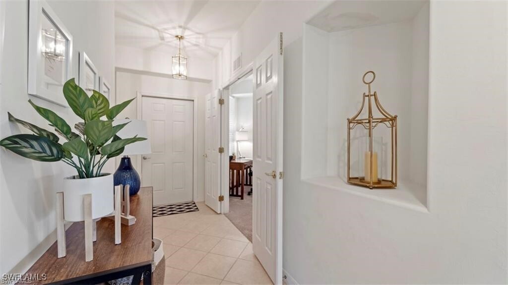 9582 Hemingway Ln in Ft. Myers, FL - Foto de edificio