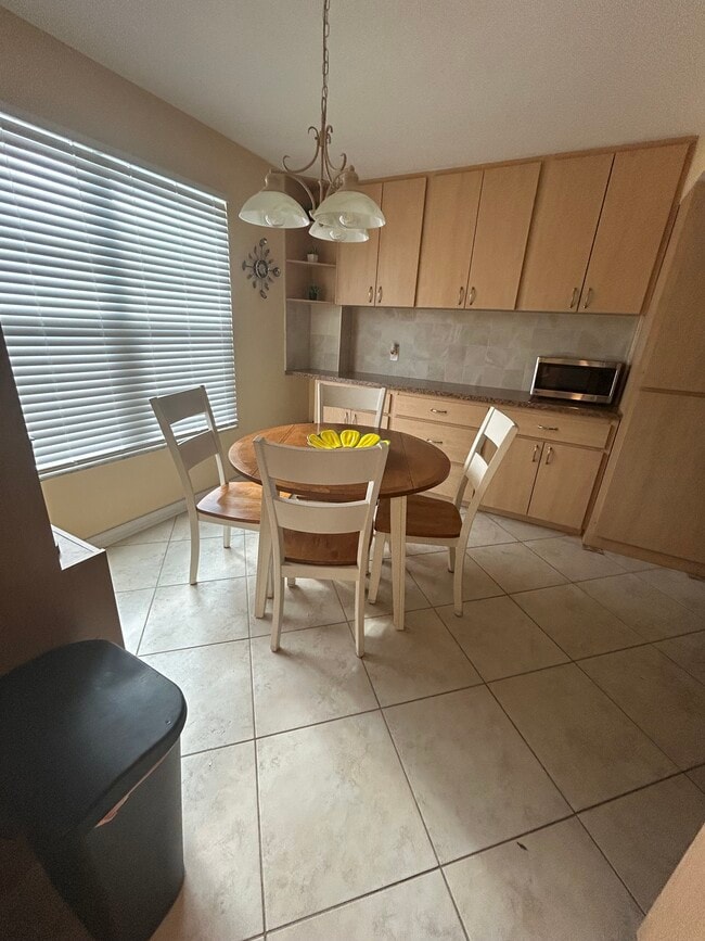 2621 Cove Cay Dr, Unit Unit 401 in Clearwater, FL - Building Photo - Building Photo