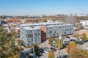 1260 Martin St in Nashville, TN - Foto de edificio - Building Photo