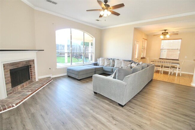19726 Azalea Brook Way in Houston, TX - Building Photo - Building Photo