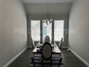 2222 McMullin Dr in Euless, TX - Building Photo - Building Photo
