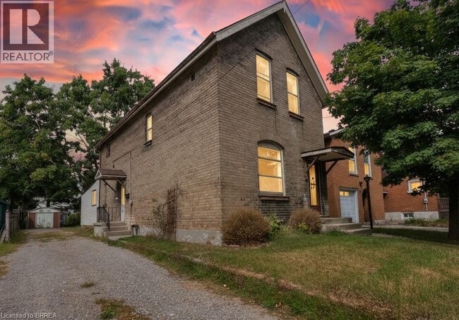 property at 150 Elgin St