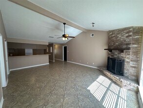 7127 Maxwood Dr in Spring, TX - Building Photo - Building Photo