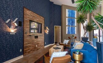 1255 Eldridge Pkwy in Houston, TX - Building Photo