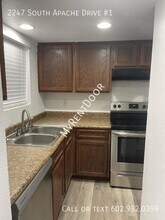 2247 S Apache Dr-Unit -1 in Apache Junction, AZ - Building Photo - Building Photo