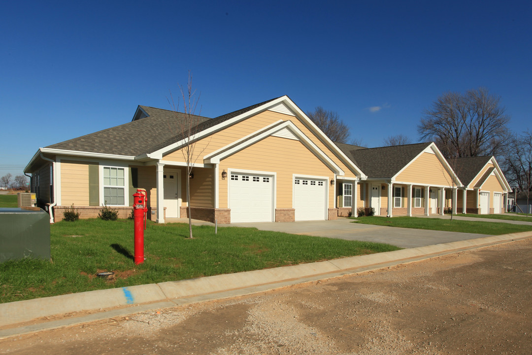 The Village at Hamilton Pointe in Newburgh, IN - Building Photo