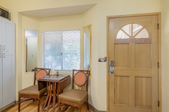 33 Waiaka Ln in Wailuku, HI - Building Photo - Building Photo
