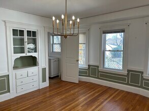 36 Larch St-Unit -2 in Boston, MA - Building Photo - Building Photo