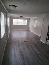 1920 E 151st Ave in Lutz, FL - Building Photo - Building Photo