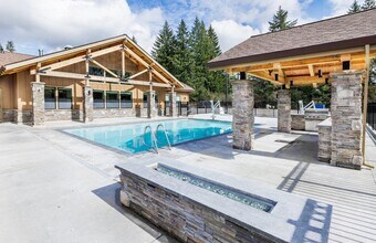 South Ridge Apartments in Ridgefield, WA - Foto de edificio - Building Photo