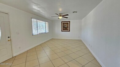 4724 N 61st Ave in Phoenix, AZ - Building Photo - Building Photo