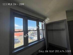 113 M.L.K. Drive in Jersey City, NJ - Building Photo - Building Photo