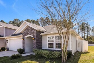 97548 Albatross Dr in Yulee, FL - Building Photo - Building Photo