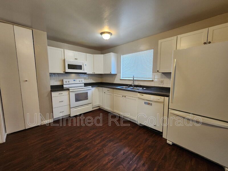 6750 Wadsworth Blvd in Arvada, CO - Building Photo