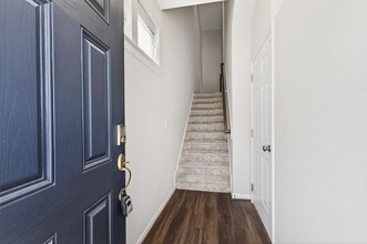 810 Richmont Grove Ln in Apex, NC - Building Photo - Building Photo