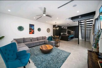 1514 NE 5th Ct in Fort Lauderdale, FL - Building Photo - Building Photo