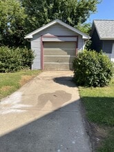 152 W Euclid Ave in Jackson, MI - Building Photo - Building Photo