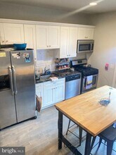 1212 N Front St in Philadelphia, PA - Building Photo - Building Photo