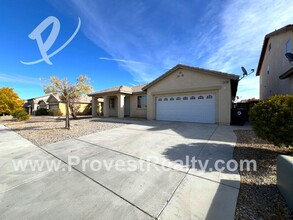 13619 Thunderbird Pl in Victorville, CA - Building Photo - Building Photo