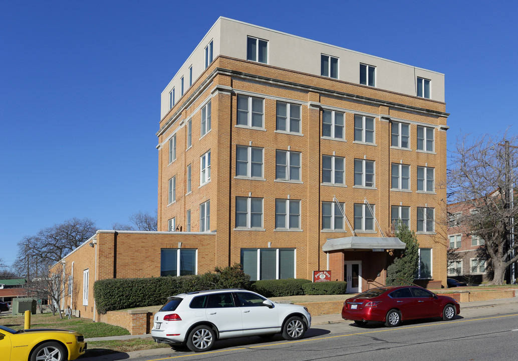 Pecan Place Apartments in Denton, TX - Building Photo