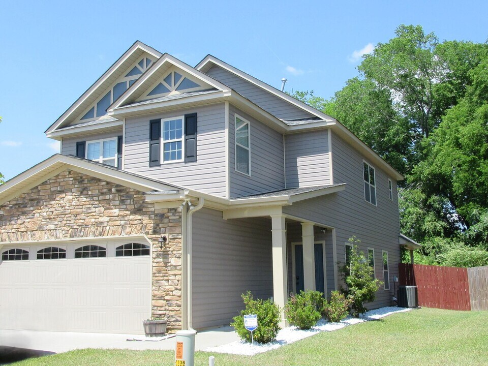 2655 Old Field Rd in Sumter, SC - Building Photo