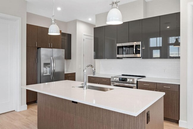 Station 73 at Battery Park in Cleveland, OH - Building Photo - Building Photo