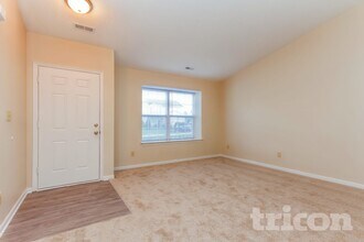 6453 Townsend Way in Indianapolis, IN - Building Photo - Building Photo