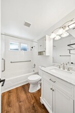 15518 SE 304th Pl in Kent, WA - Building Photo - Building Photo