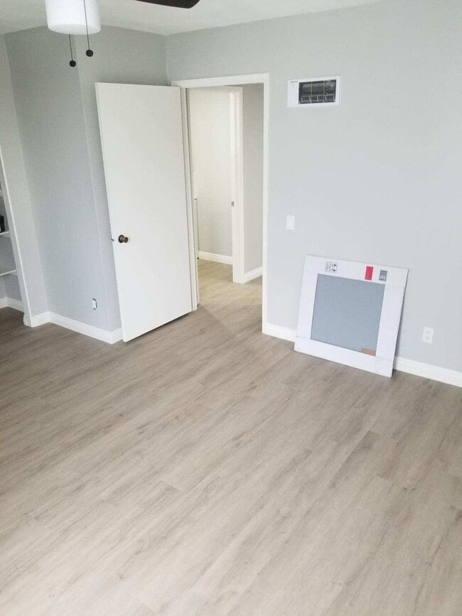1120 Eureka St in San Diego, CA - Building Photo - Building Photo