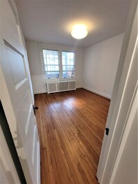 1133 G St NE, Unit Lower in Washington, DC - Building Photo - Building Photo