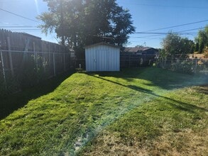 1606 S 1st Ave in Yakima, WA - Building Photo - Building Photo