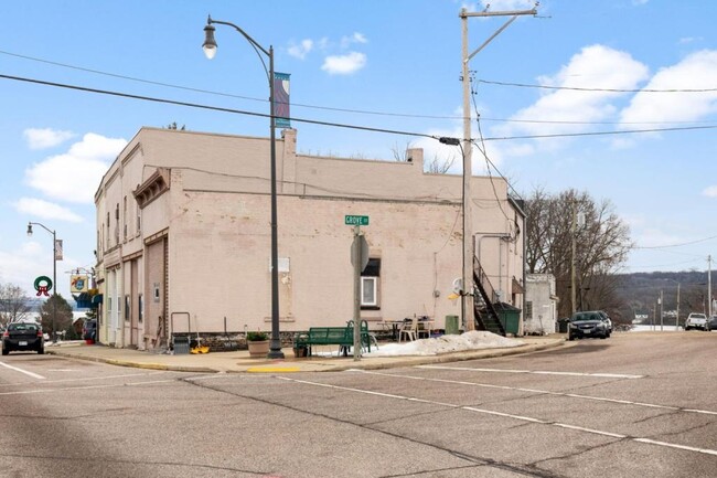130 E Main St in Merrimac, WI - Building Photo - Building Photo