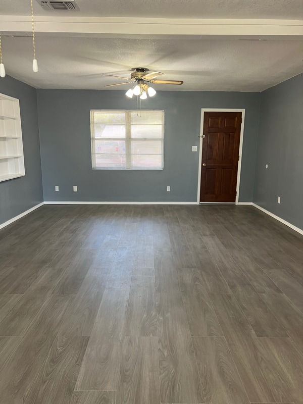 1506 Ave C in Graham, TX - Building Photo - Building Photo