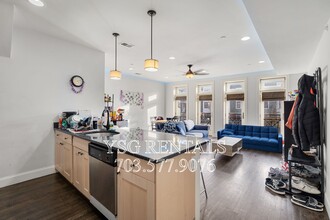 1435 Tremont St, Unit 1 in Boston, MA - Building Photo - Building Photo