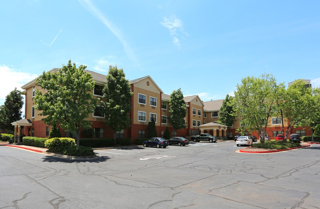 Furnished Studio - Morrow in Morrow, GA - Foto de edificio