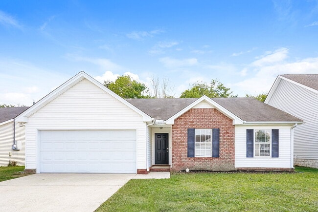 property at 1318 Eastwoods Dr