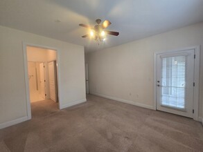 1313 Arborgate Cir in Chapel Hill, NC - Building Photo - Building Photo