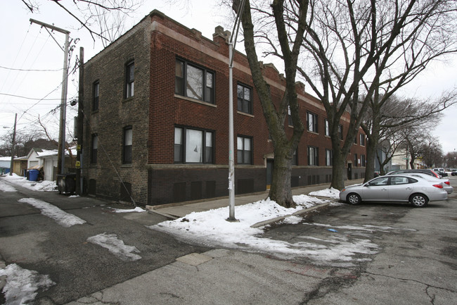 4435 N Leavitt St in Chicago, IL - Building Photo - Building Photo