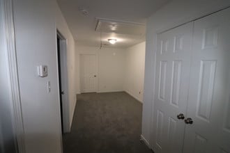 6950 Paris St in Houston, TX - Foto de edificio - Building Photo