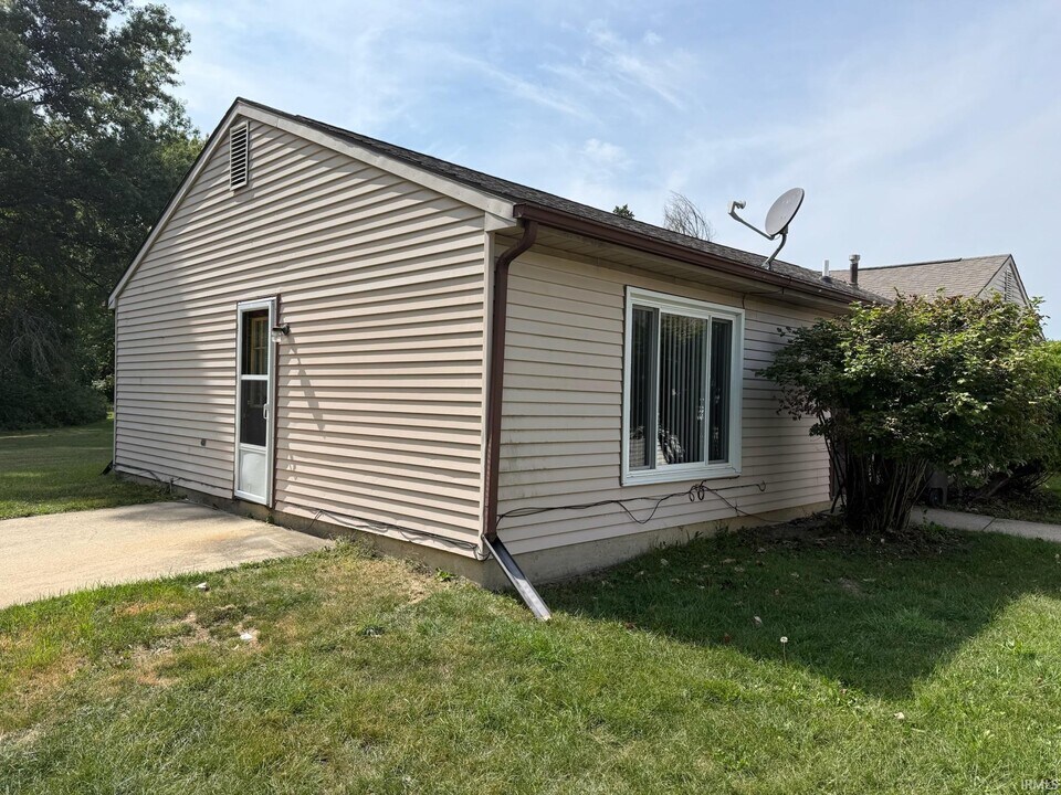 519 Villa Park Ct in Fort Wayne, IN - Building Photo