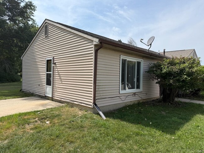 519 Villa Park Ct
