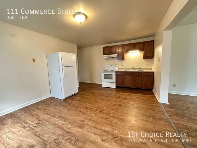 111 Commerce St in Lock Haven, PA - Building Photo - Building Photo