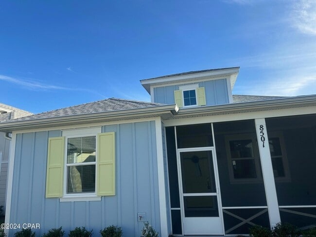 8501 Dreams Float Ct in Panama City Beach, FL - Foto de edificio - Building Photo