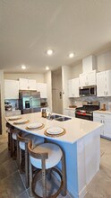 9176 Tequila Sunrise Dr in Sarasota, FL - Building Photo - Building Photo