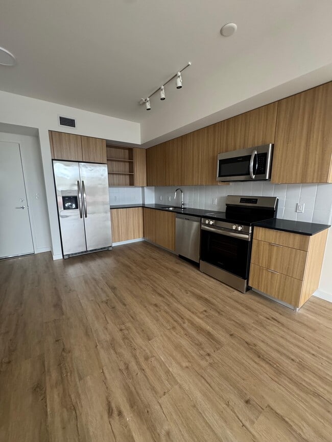 769 E 28th St, Unit S2