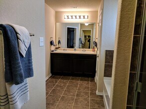 9022 Addison Ridge in San Antonio, TX - Building Photo - Building Photo