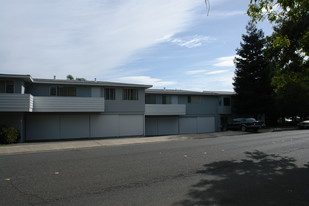 2022 Trousdale Dr Apartments