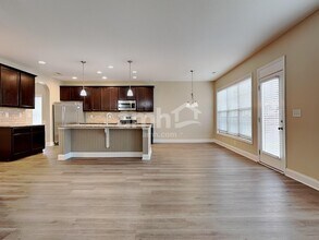 3419 Greentree Ln in Knoxville, TN - Building Photo - Building Photo